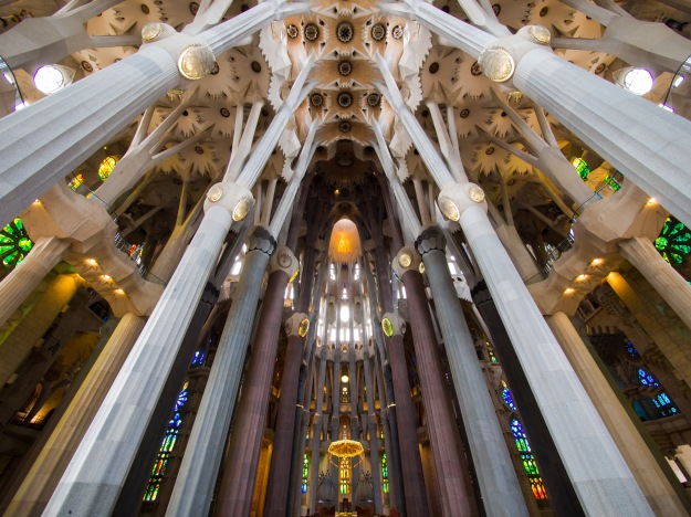 Sagrada Familia - Barcelona - Gaudi - Columns